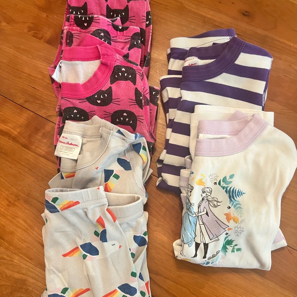 Bundle (lot) of Hanna Andersson Girls 6-7 Pajamas
